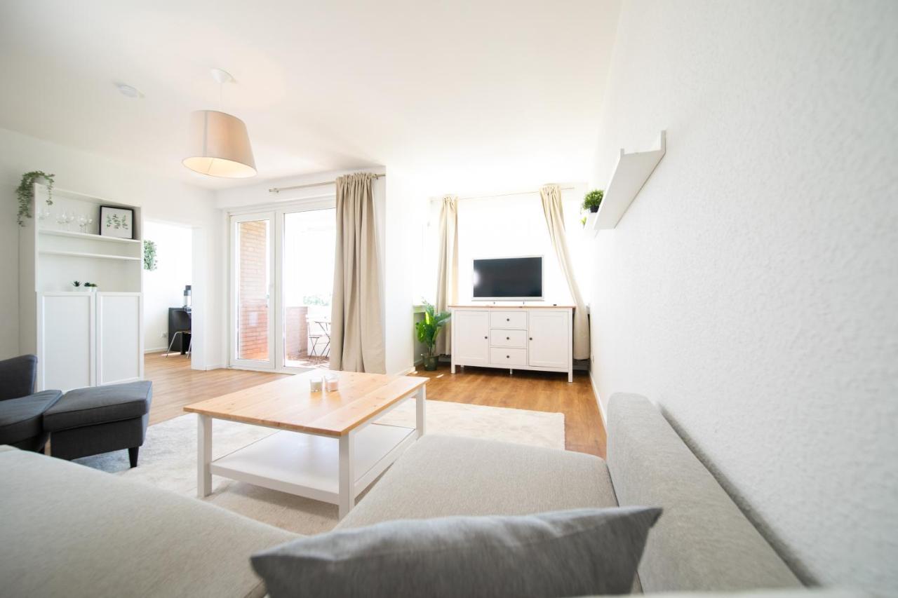 Favorite - And - Apartment *